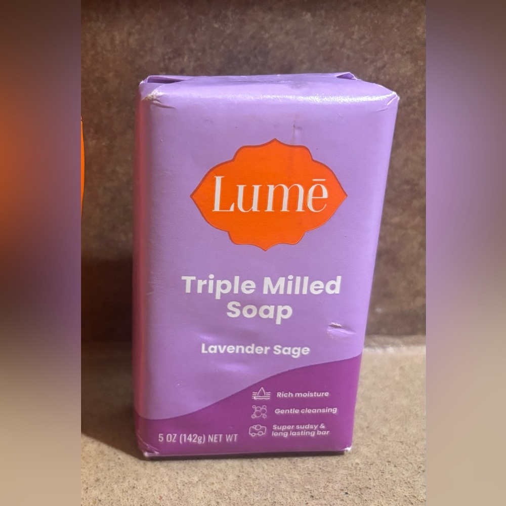 Lumē Lavender Sage Triple Milled Soap - Purple